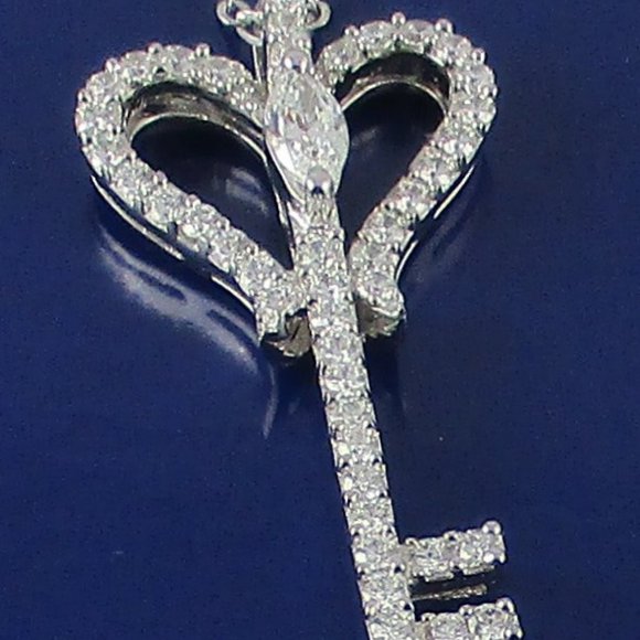 Robert Manse 1.83ct Absolute "Key" Pendant/w Chain - Picture 6 of 7